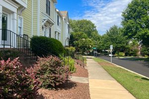 Close and save with beycome