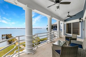 Close and save with beycome