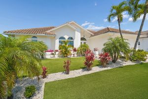 Close and save with beycome